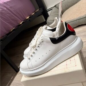 Stylish White and Black Women's Sneakers
